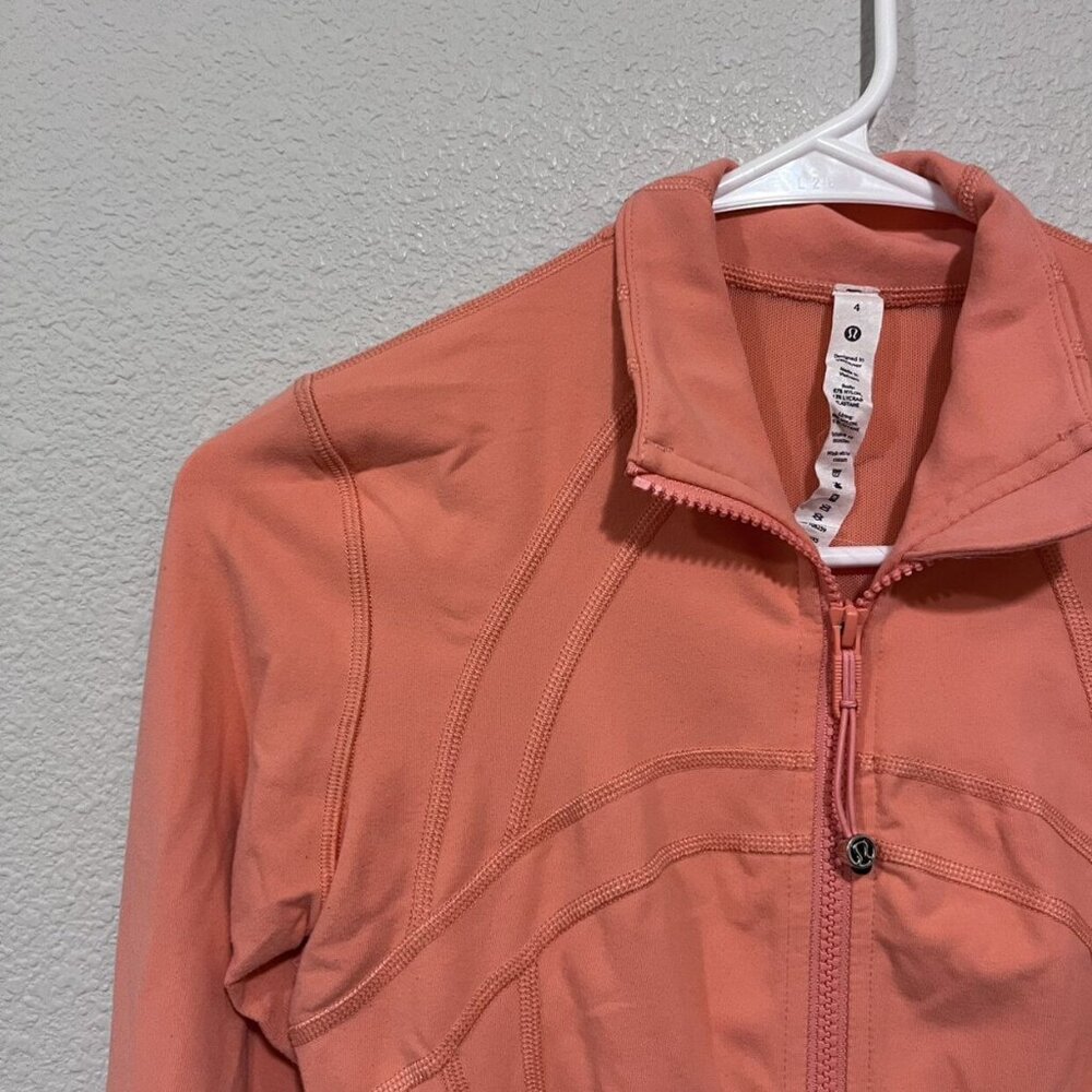 Lululemon jacket - Picture 3 of 6
